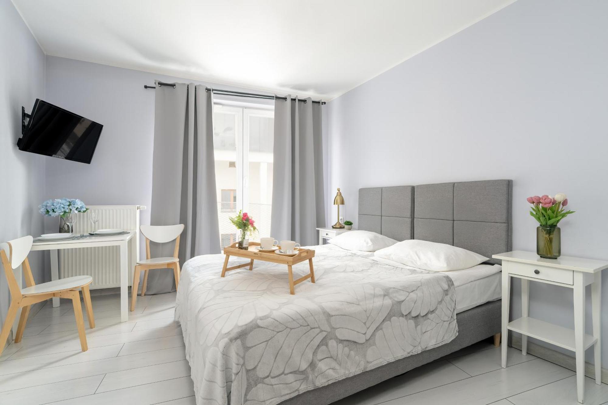Stylowe I Eleganckie Studia Very Berry W Poznaniu By Noclegi Renters Esterno foto